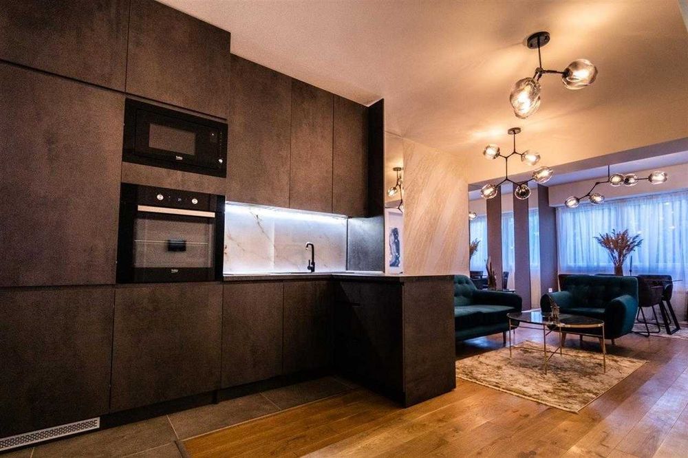 Дава се под наем Двустаен апартамент в Бургас, Изгрев - 56 кв.м за 204 € - Снимка #2