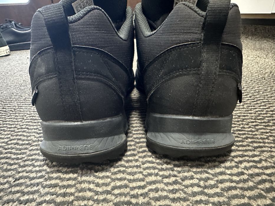 Adidas Terrex 44