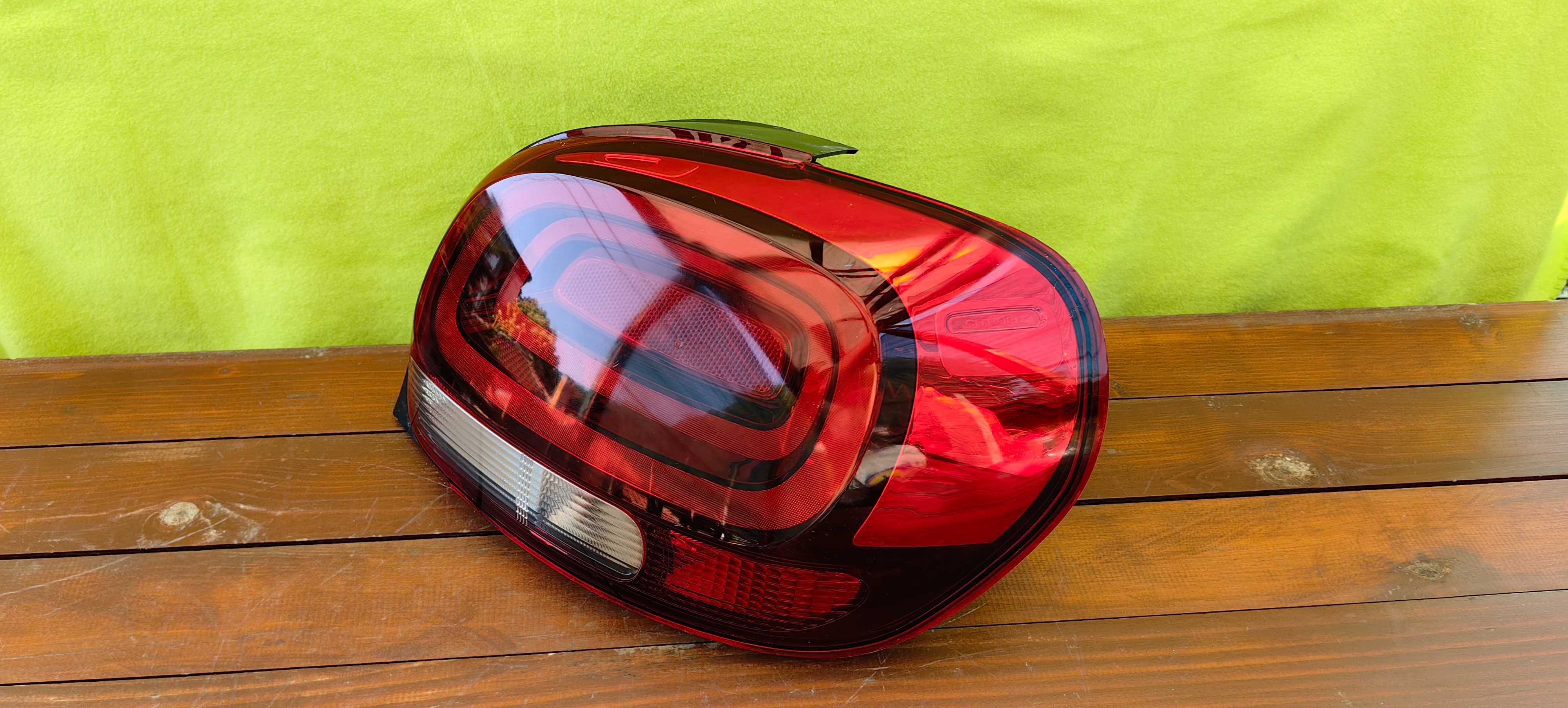 Десен стоп за Citroen c3