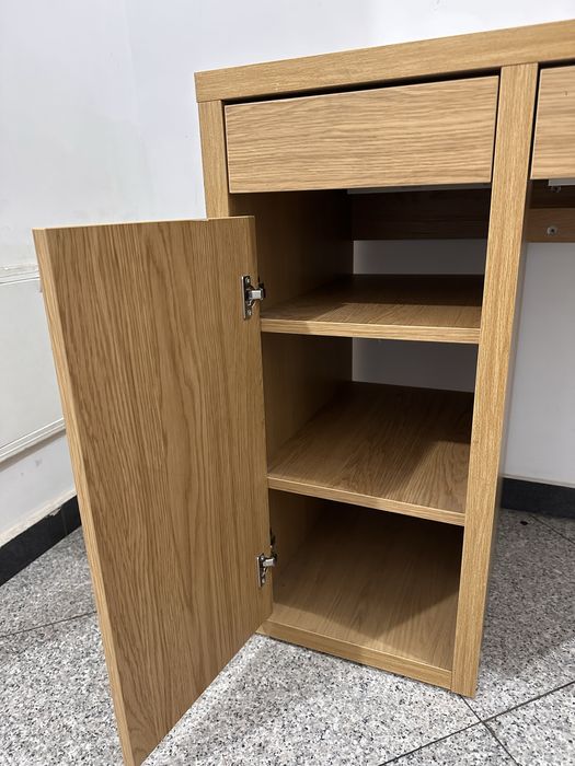 Birou IKEA Micke stejar alb, 105x50cm