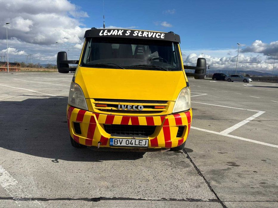 De vanzare Iveco Dayle recuperator auto cu furculita