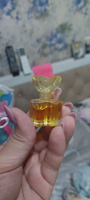 Миниатюрная бутылочка туалетной воды Oscar de la Renta.  Винтаж
