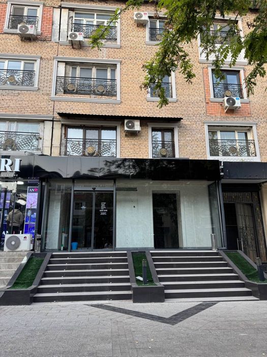 Аренда под Офис Ориентир Ц1  80м2 4000$ торг