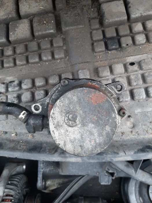 Pompa vacuum BMW E60