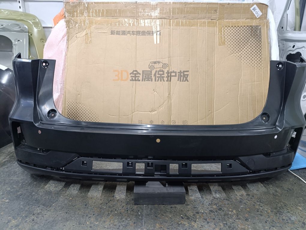 Задний бампер на Changan CS55 plus