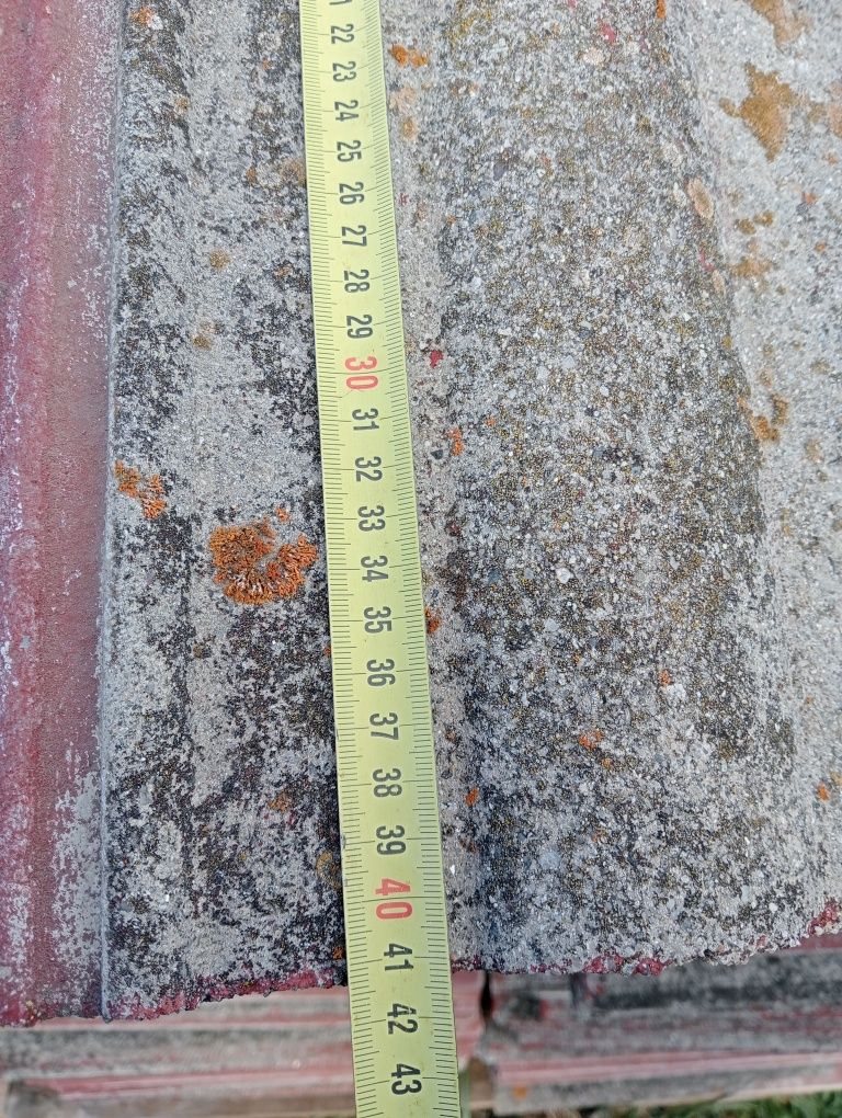 Țiglă din beton în stare bună 1 lei