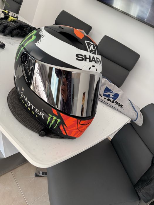 Casca moto Shark race-r pro monster
