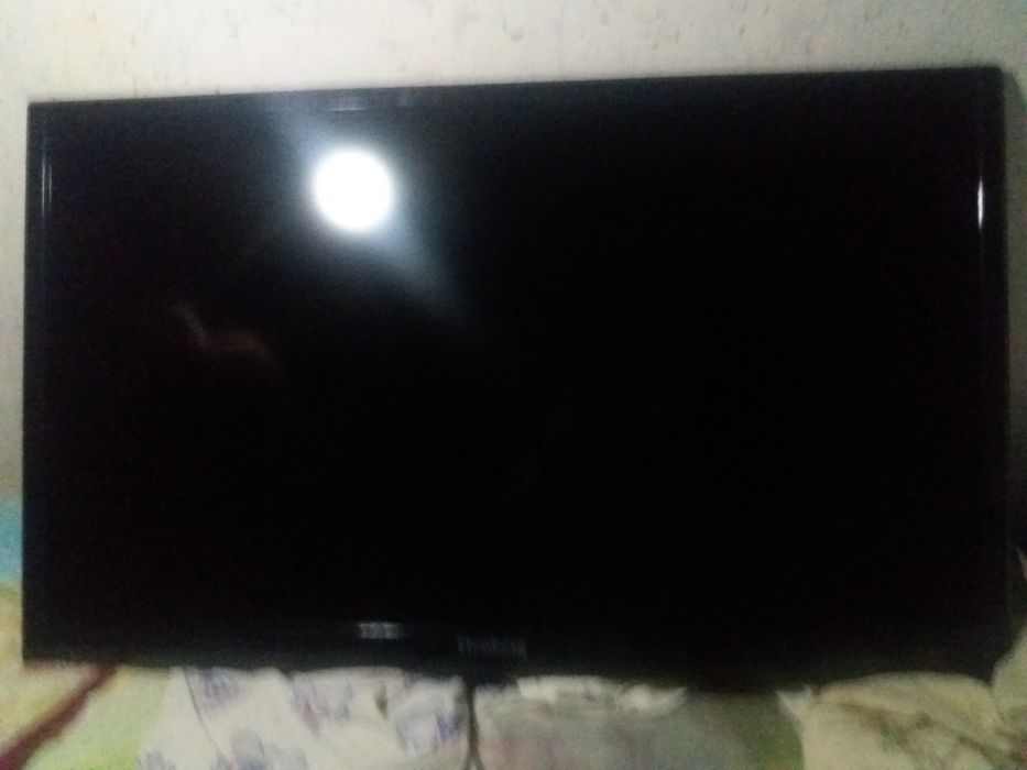 Elenberg тв жк  ld32n70w  телевизор работает от кабеля