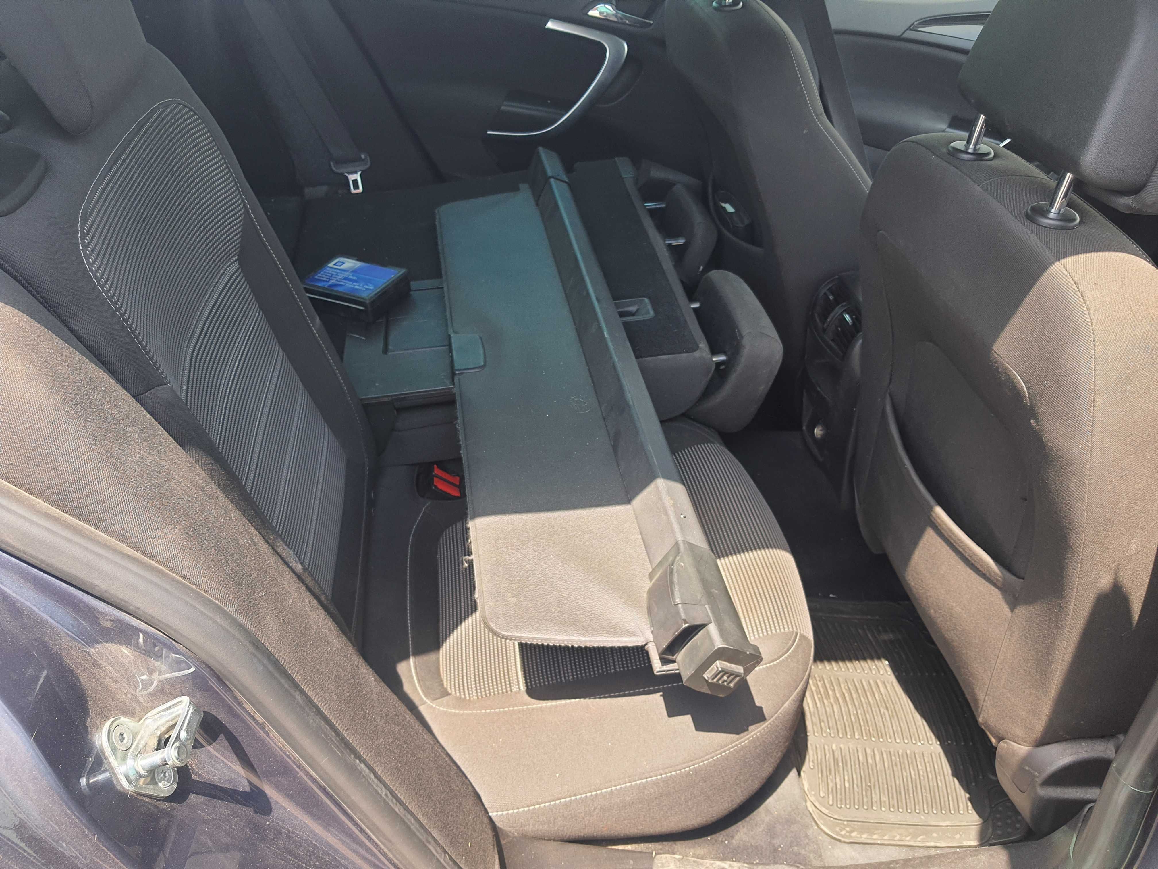 На части!  Opel Insignia 2.0 CDTI