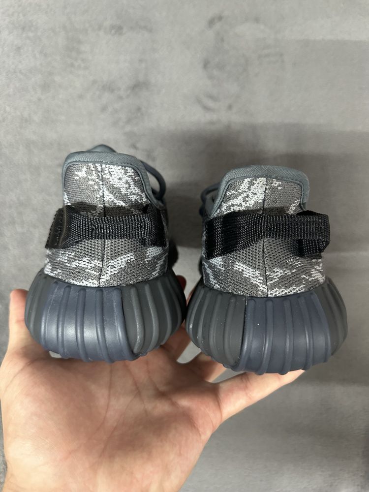 Yeezy 350 Dark Salt (PREMIUM)