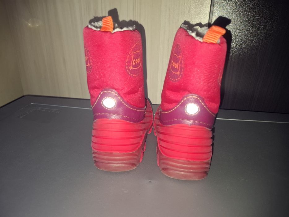 Топли, зимни ботуши
