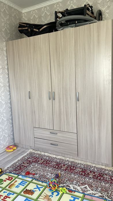 шифонер с комодом