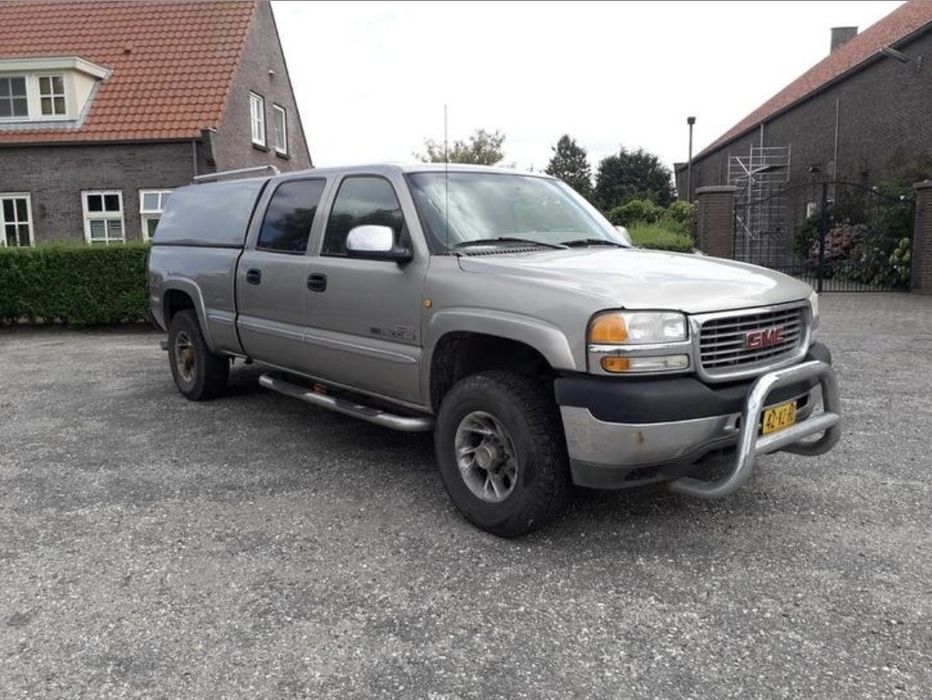 GMC sierra Duramax 2500