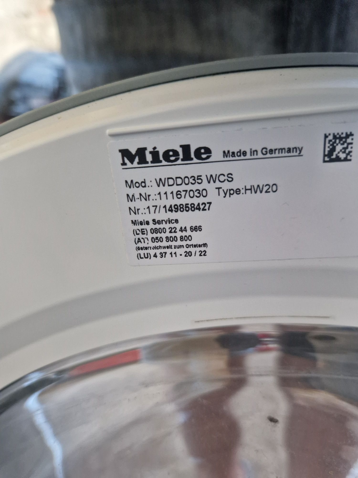 Пералня Miele W1