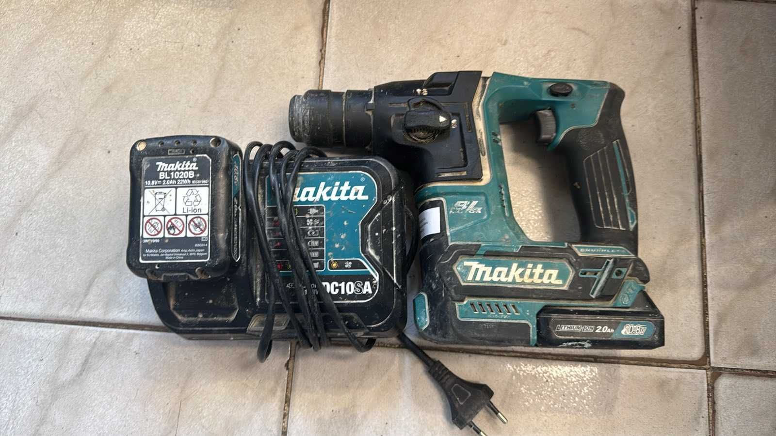 Ел.Перфоратор Makita HR166D