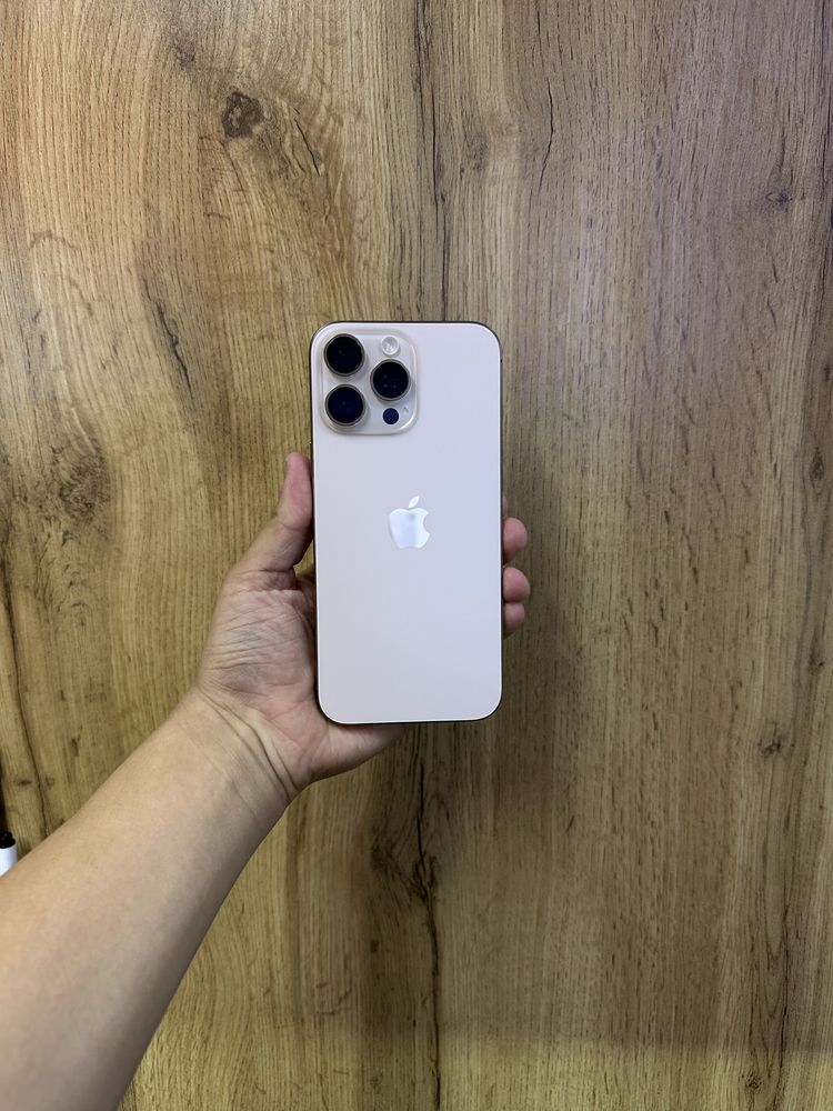 Boʻsh tolov 15%/ iphone 16 pro Max