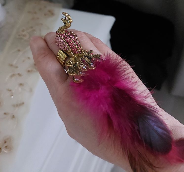 Оригинальное кольцо в виде павлина новое