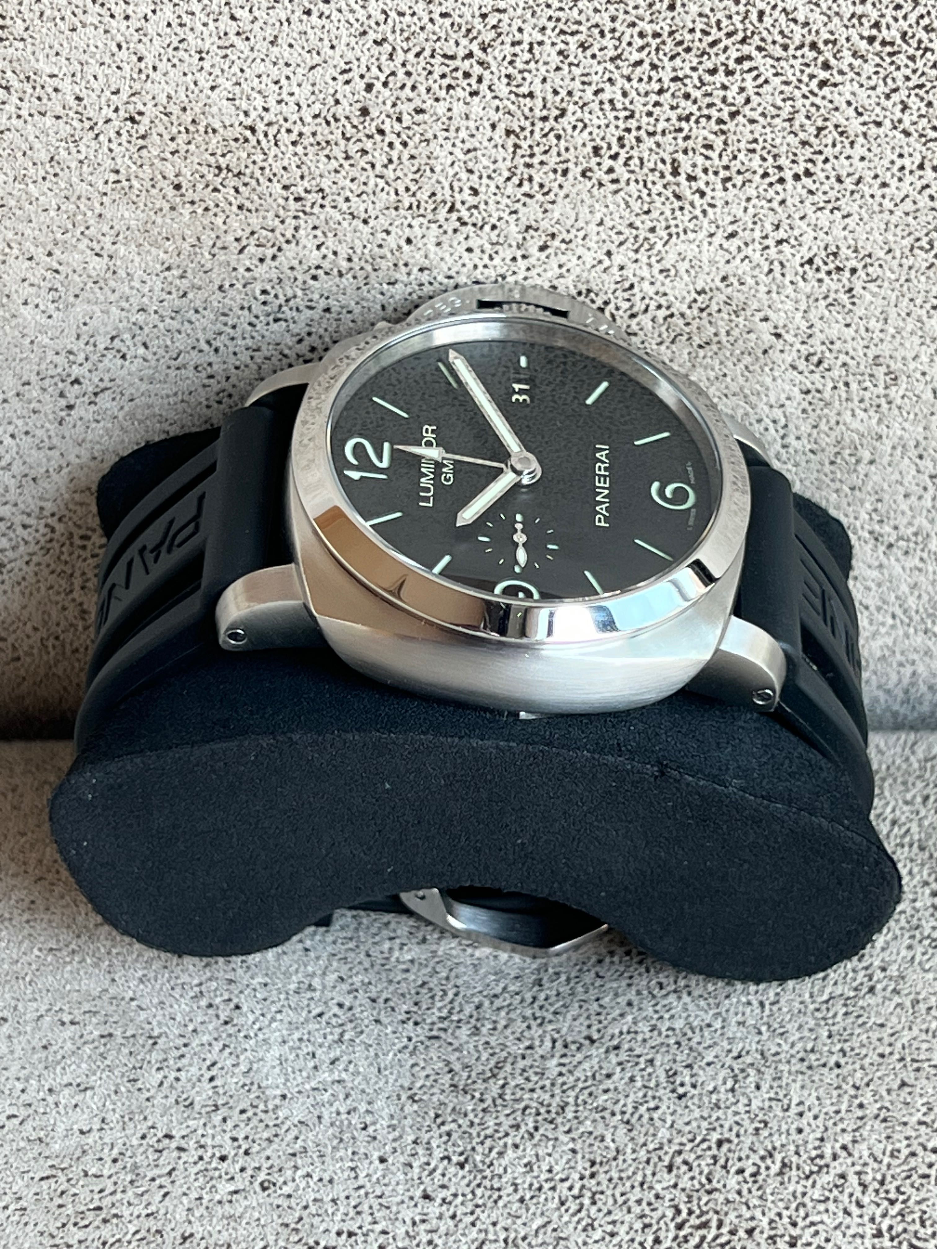 Panerai Luminor GMT