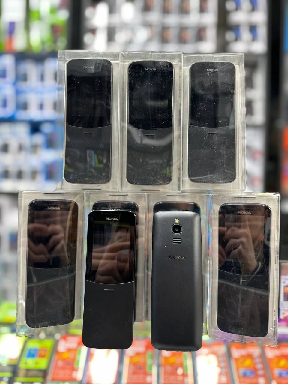 Gusto 3 (B311V) Samsung, Barcha turdagi telefonla sotuvda, Dostavka.