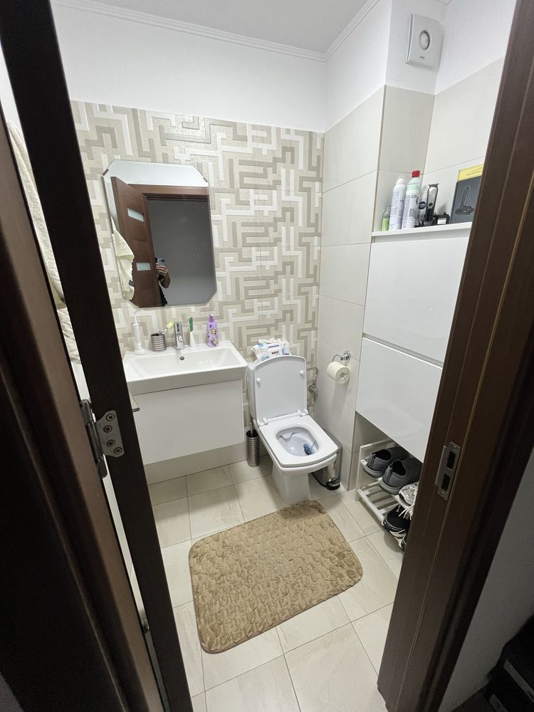 Vand Ap. 4 camere zona Tic-Tac