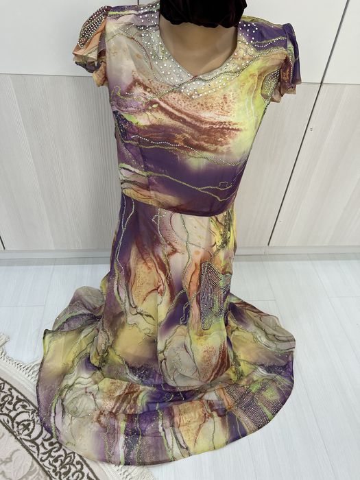 Продается платья