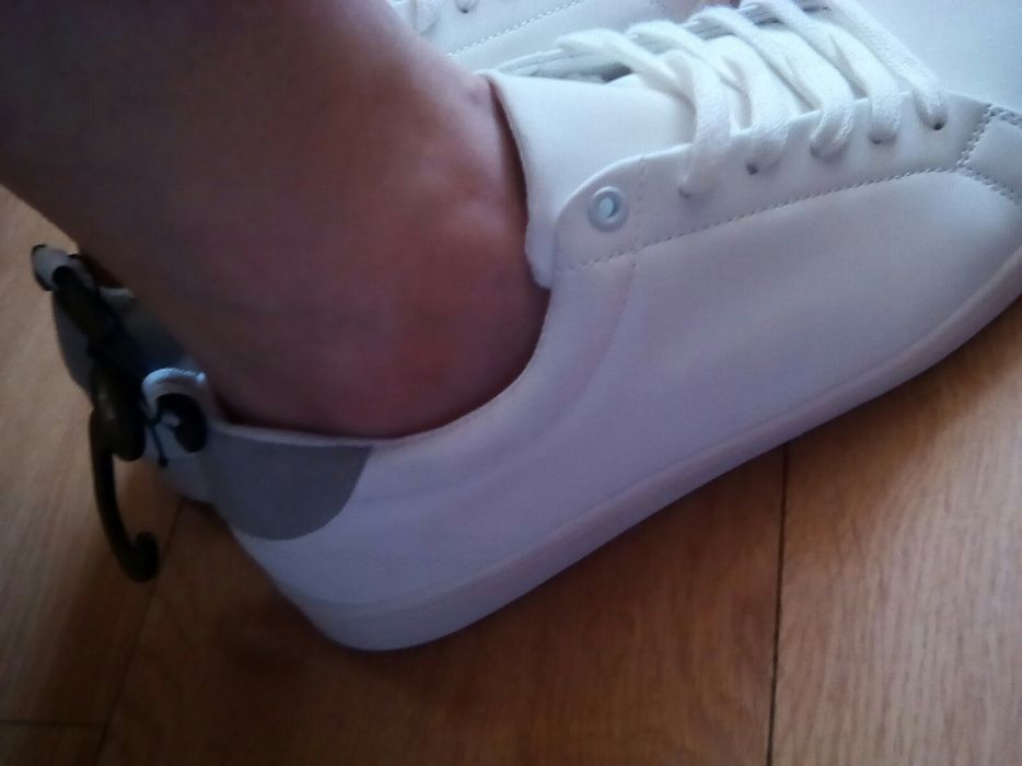 Adidasi Unisex albi