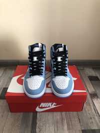 Jordan 1 retro University Blue