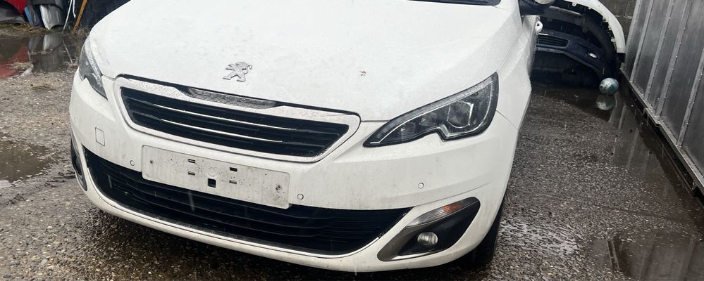 Peugeot 308  1.6 BlueHD на части