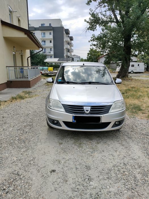 Vând Dacia Logan 1.6+GPL 2009