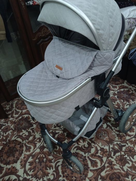 Chaqaloqlar uchun kolyaska Kidilo firmasi