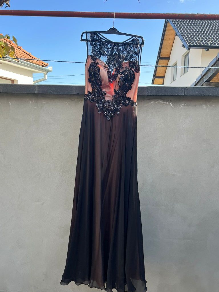 Rochie bal in condiție perfecta