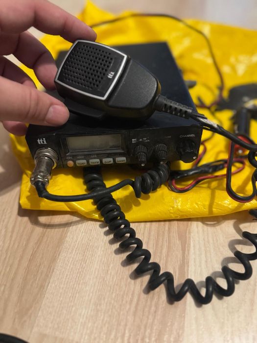 Statie auto CB Tti TCB-770 + antena Sunker 150cm