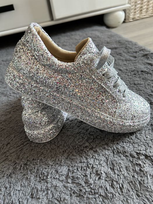 De vanzare Sneakers nou nepurtat