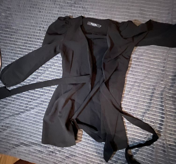 Продам платья , одевала 1 раз