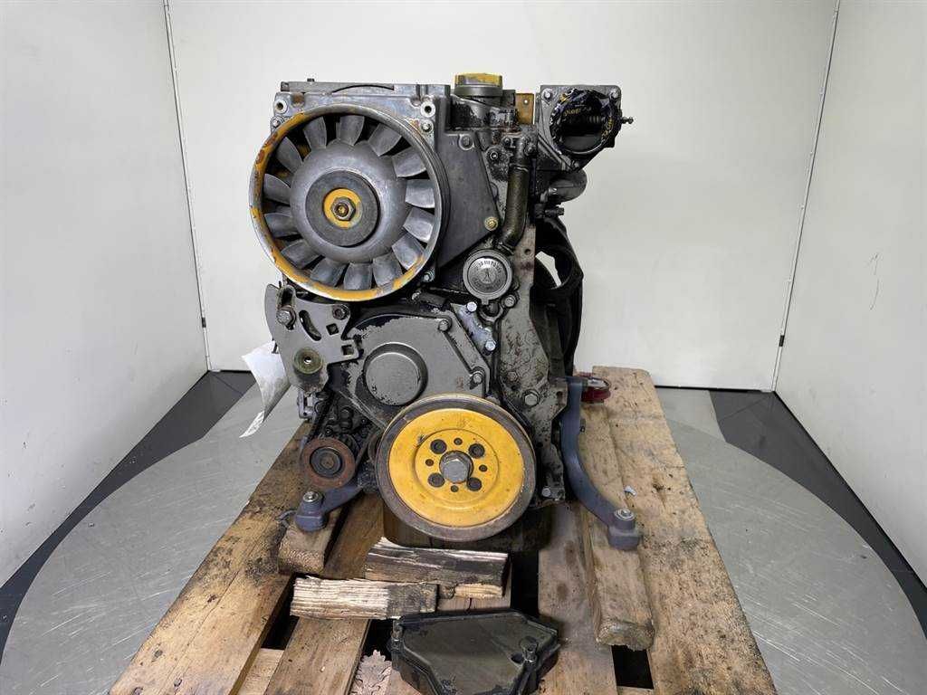 Motor Deutz F4L1011 second hand - din dezmembrări utilaje UE