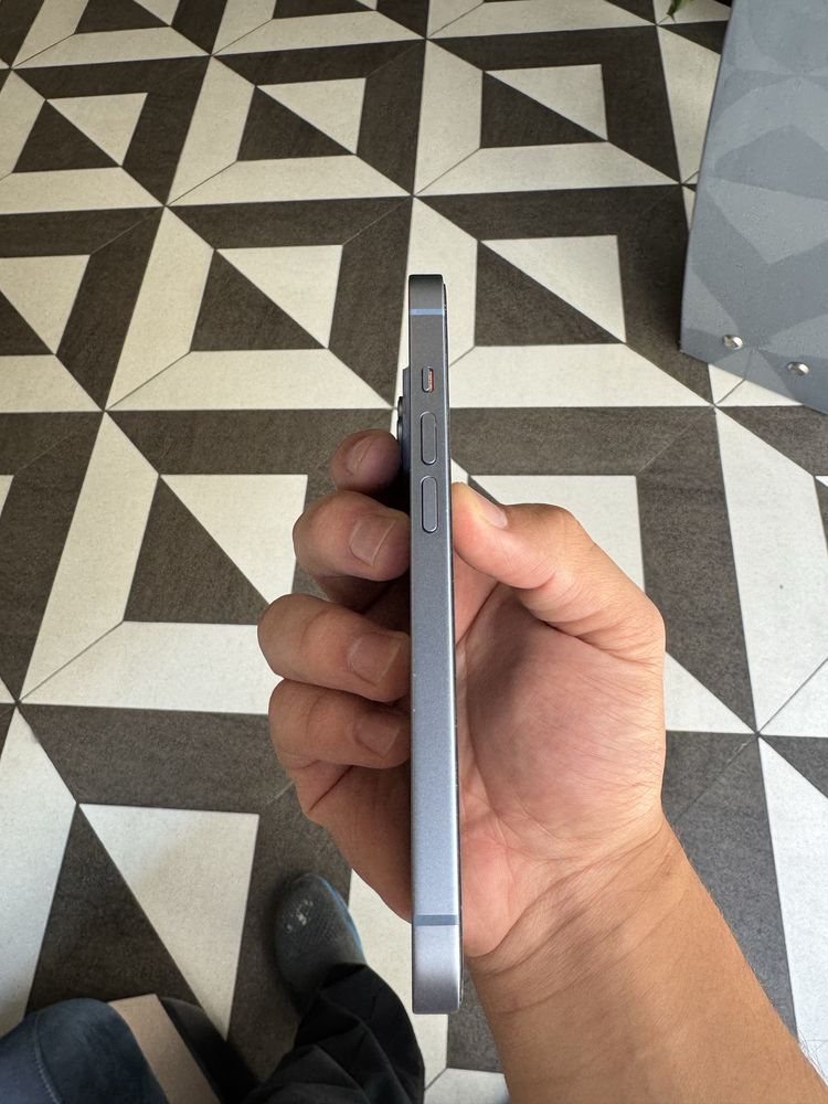 Iphone 14 128gb E-sim