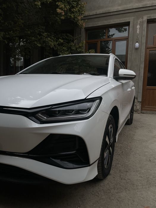 BYD E2 Luxury 21.400 km