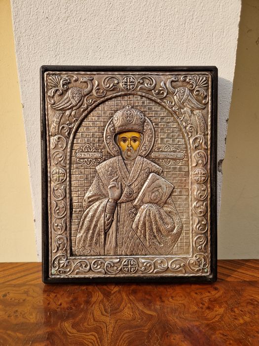 Прекрасна антикварна сребърна икона Свети Никола сертификат