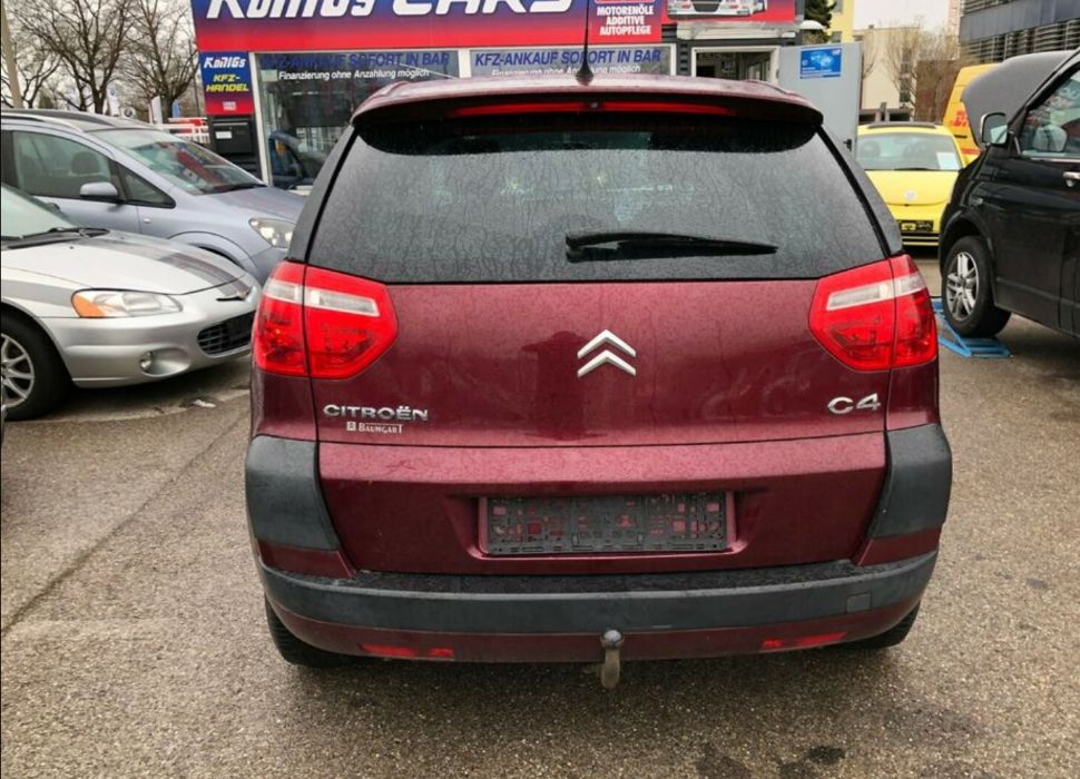 Citroen C4 Picasso НА ЧАСТИ