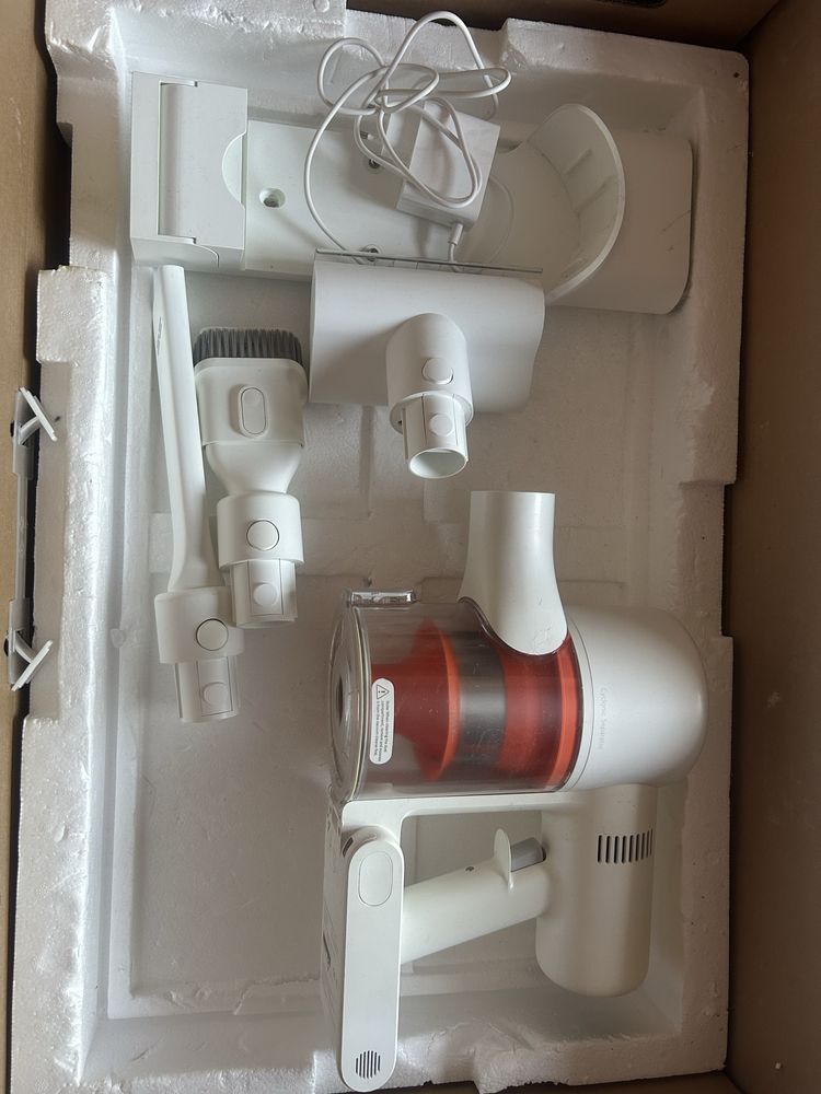 Прахосмукапчка Xiaomi Vacuum Cleaner G10