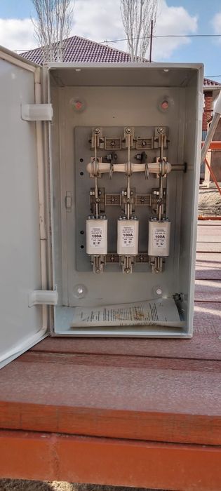 Ящик силовой с рубильником ЯРВ-6122У3