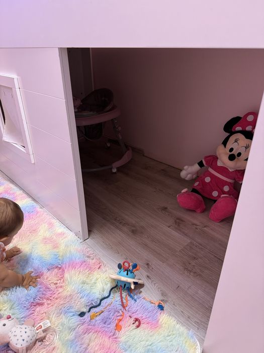 Pat etajat cu loc de joaca