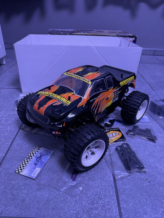 Vand Rc Automodel NOU Hsp Brontosaurus 1:10 awd(4x4) extrem de rar