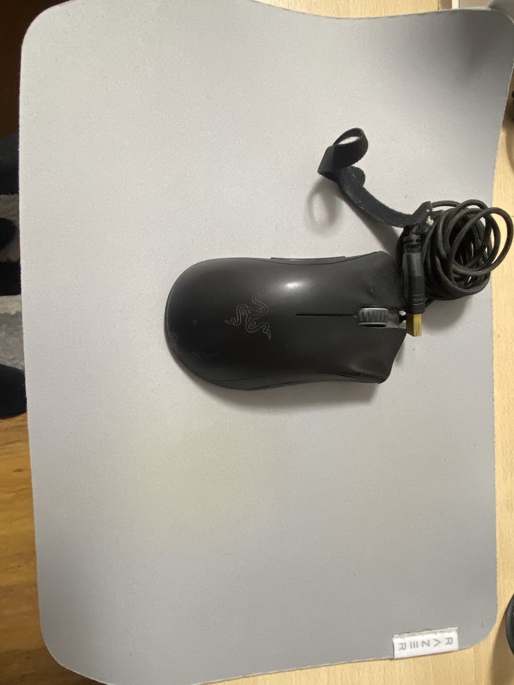 Мишка и подложка razer