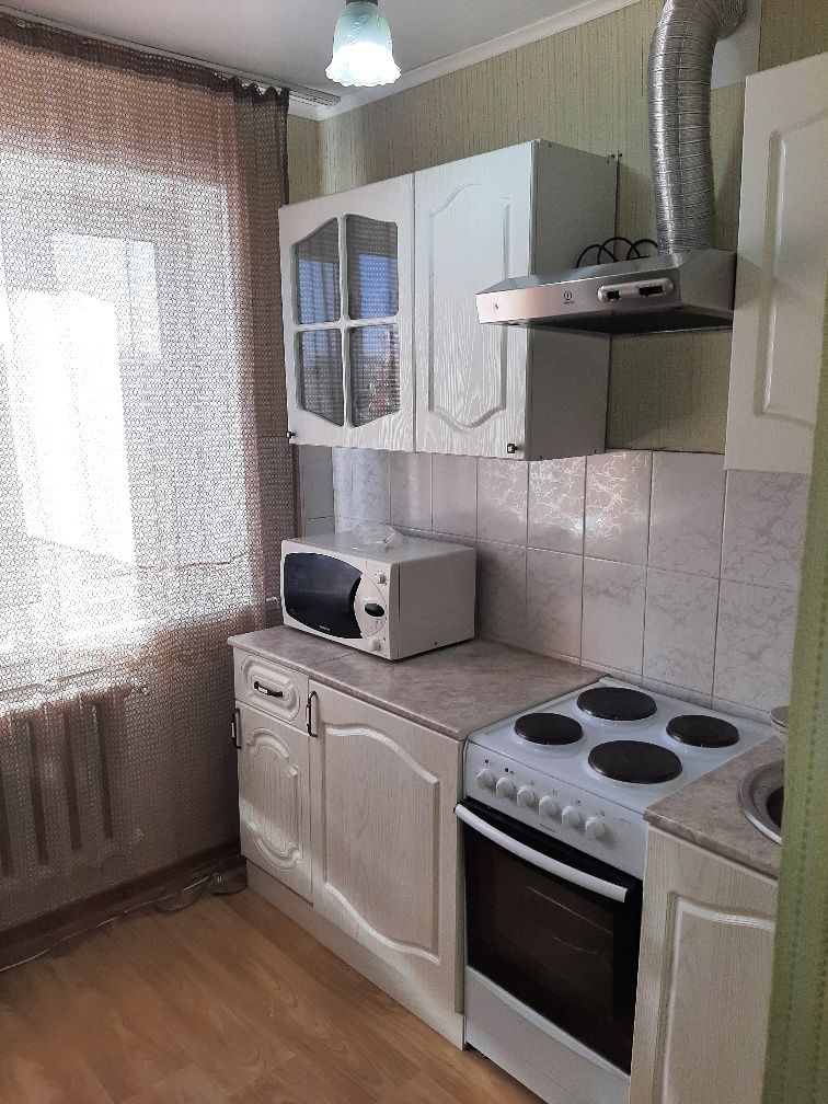 Продам 1 квартиру в 7 мкр