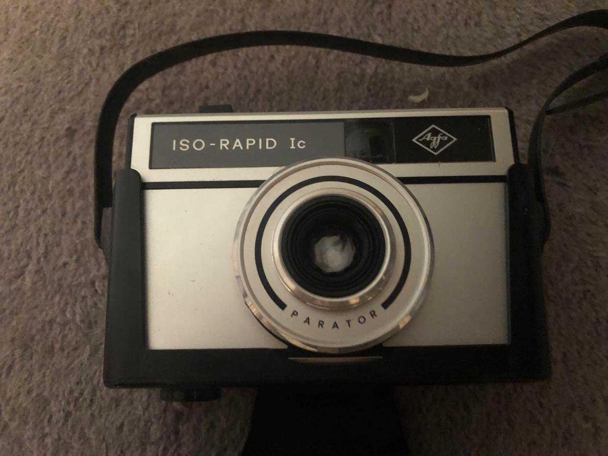 Aparat foto AGFA ISO-RAPID Ic si Metz Mecablitz 20 BC4