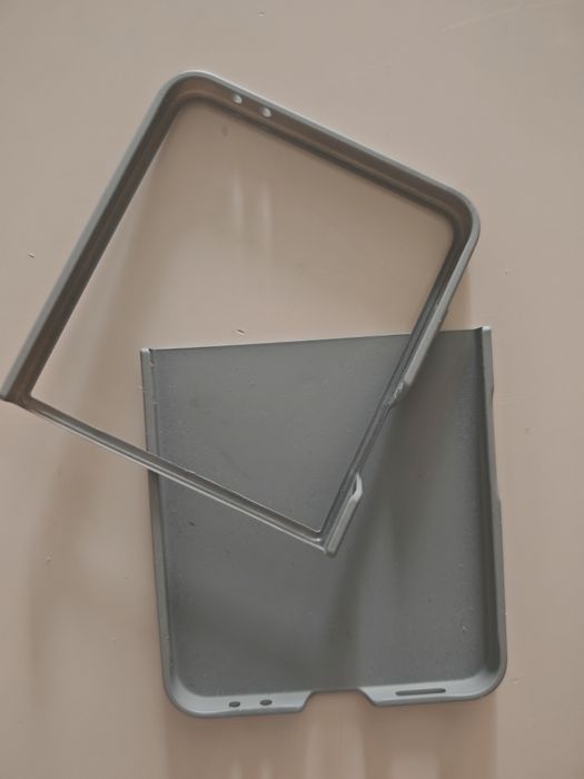Samsung Galaxy flip 7 твърд кейс