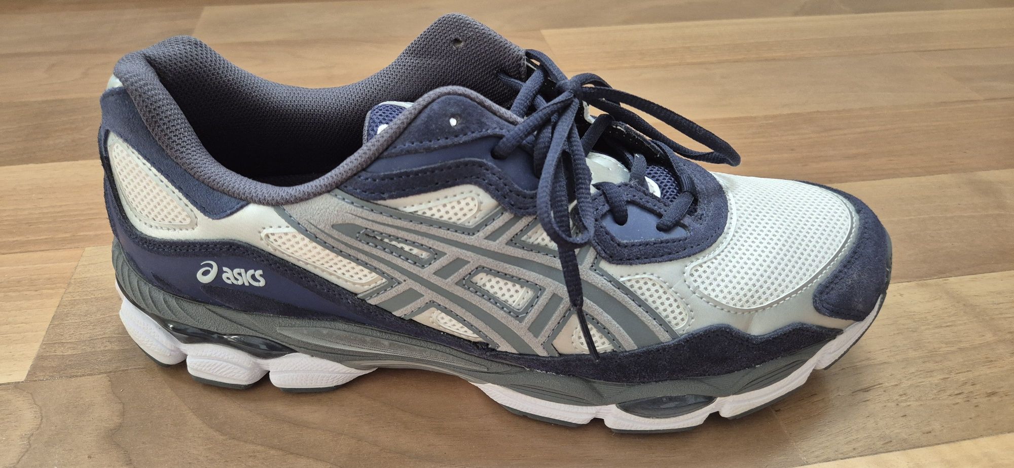 Asics NYC / Gel Lyte V  / N47 30см