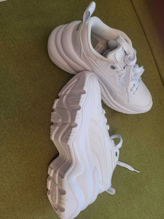 Adidasi Puma, pantofi sport demi-wedge Cilia, Alb optic, marime 37