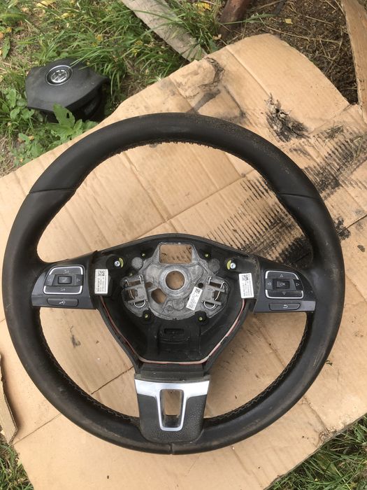 Volan Cu Comenzi Si Airbag Passat B6 B7 CC